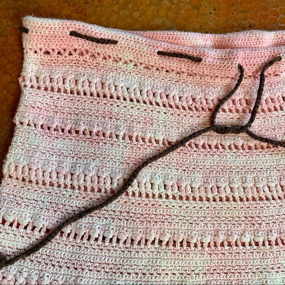 Hand knit pink tie-dye skirt - Picture 3 of 7